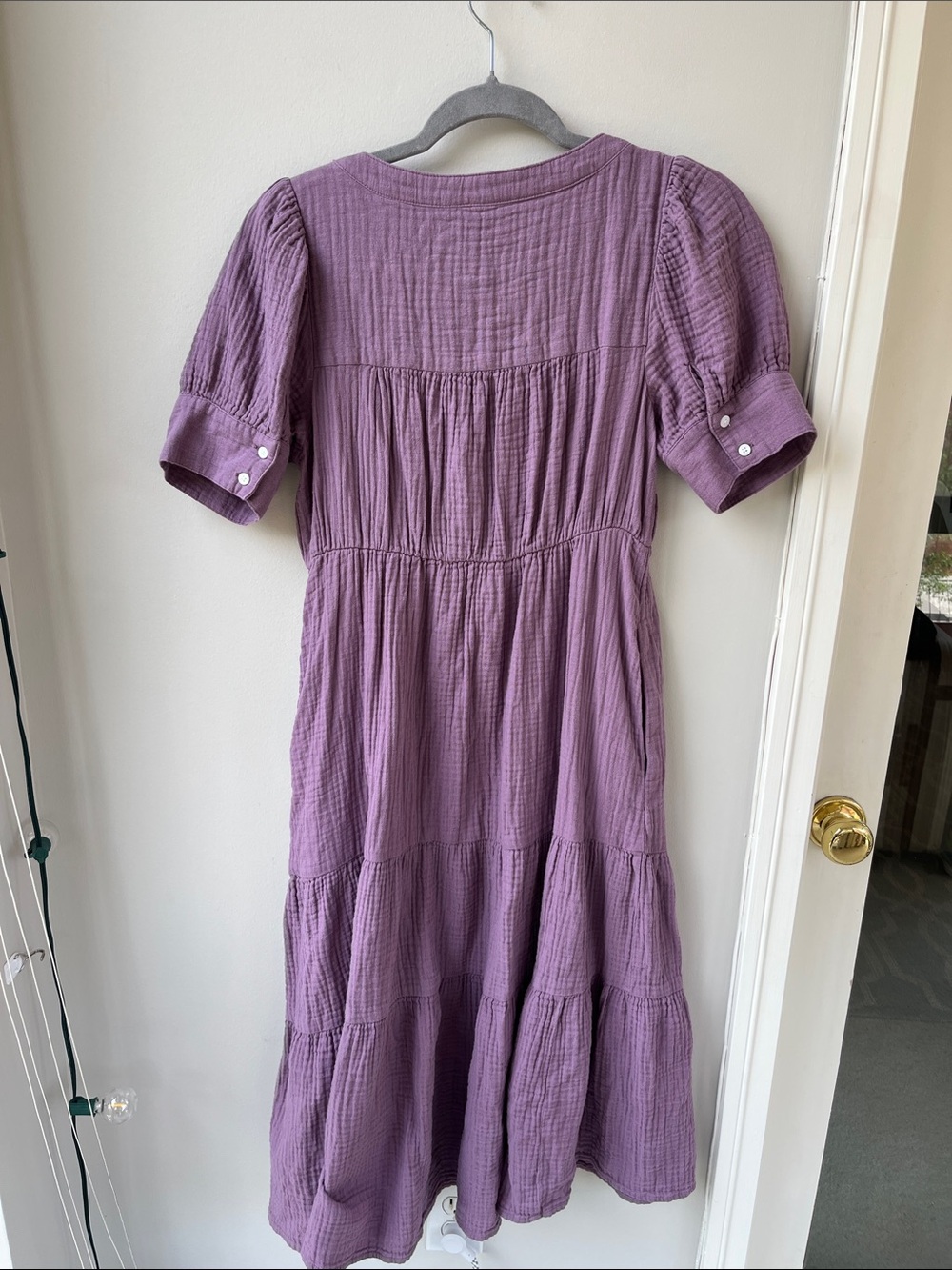 Madewell Lightspun Button-Front Tiered Midi Dress - Picture 7 of 8